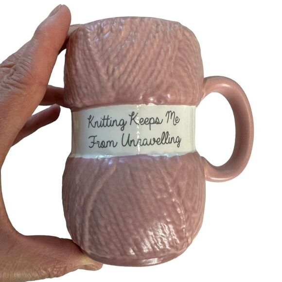 "Knitting Keeps Me from Unravelling" Pink Yarn Ceramic Coffee Tea Cocoa Mug - Picture 2 of 4
